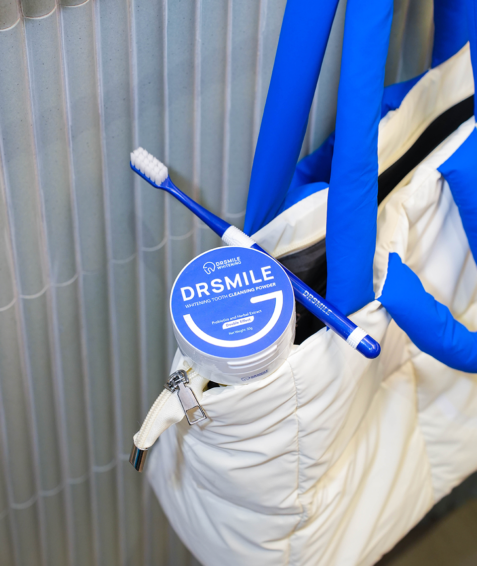 DrSmile pop-up store gallery